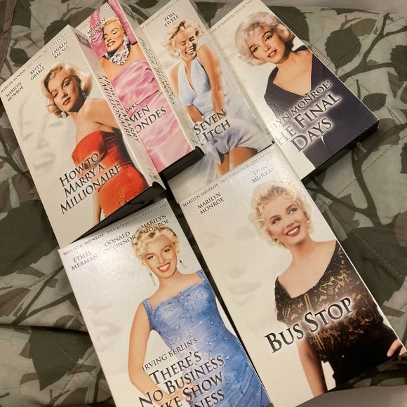Marilyn Monroe 6 VHS box set by 20'th Century Fox. The Diamond Collection. - Picture 7 of 7